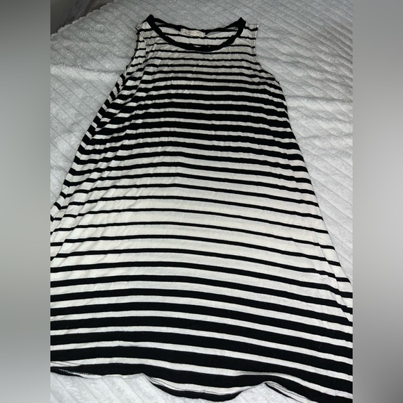 Sundress - Picture 1 of 1